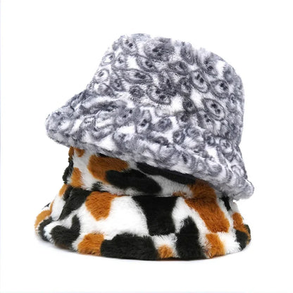 Cow And Smiley Face Print Fur Bucket Hat