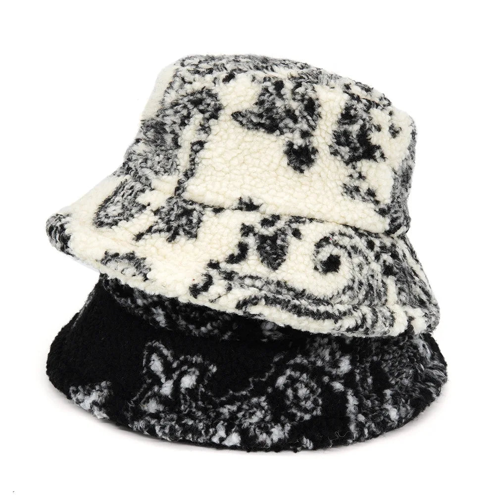 Neutral Bandana Print Fur Bucket Hat